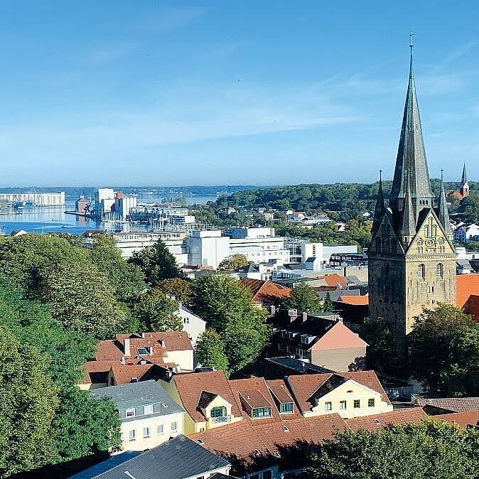 Öffnet die Seite 'Do., 24.09.2026, 16.30-18.30 Uhr. Wie geht es Dir in Flensburg? Sprechen & Zuhören'